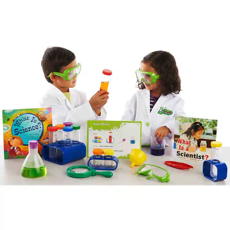 Becker's "I'm A Scientist" Dramatic Play Kit